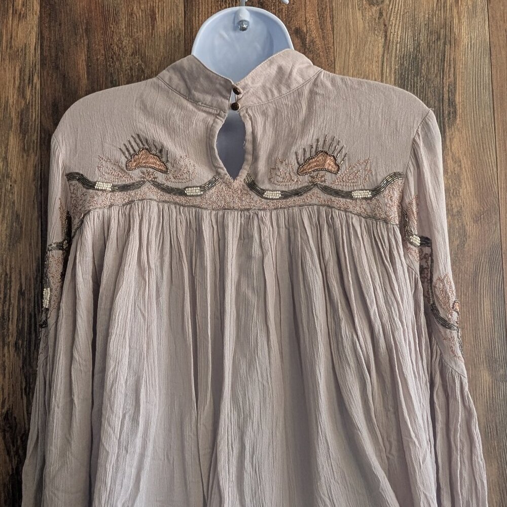 Free People Beige Beaded Tunic Deep V Cutout Mockneck BoHo Blouse S - Picture 5 of 8